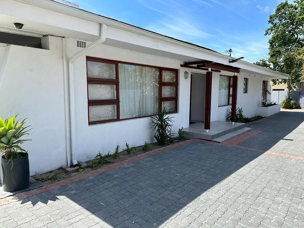Meljaa Star Guesthouse Cape Town Güney Afrika