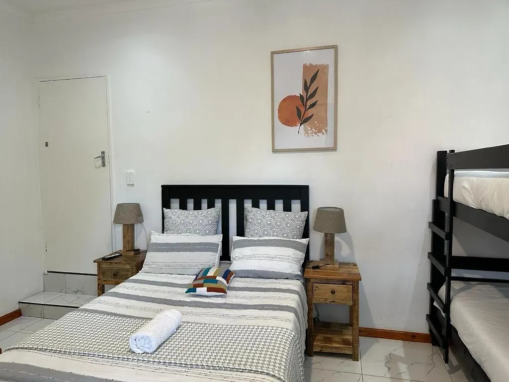 Meljaa Star Guesthouse Cape Town 0*,  Güney Afrika