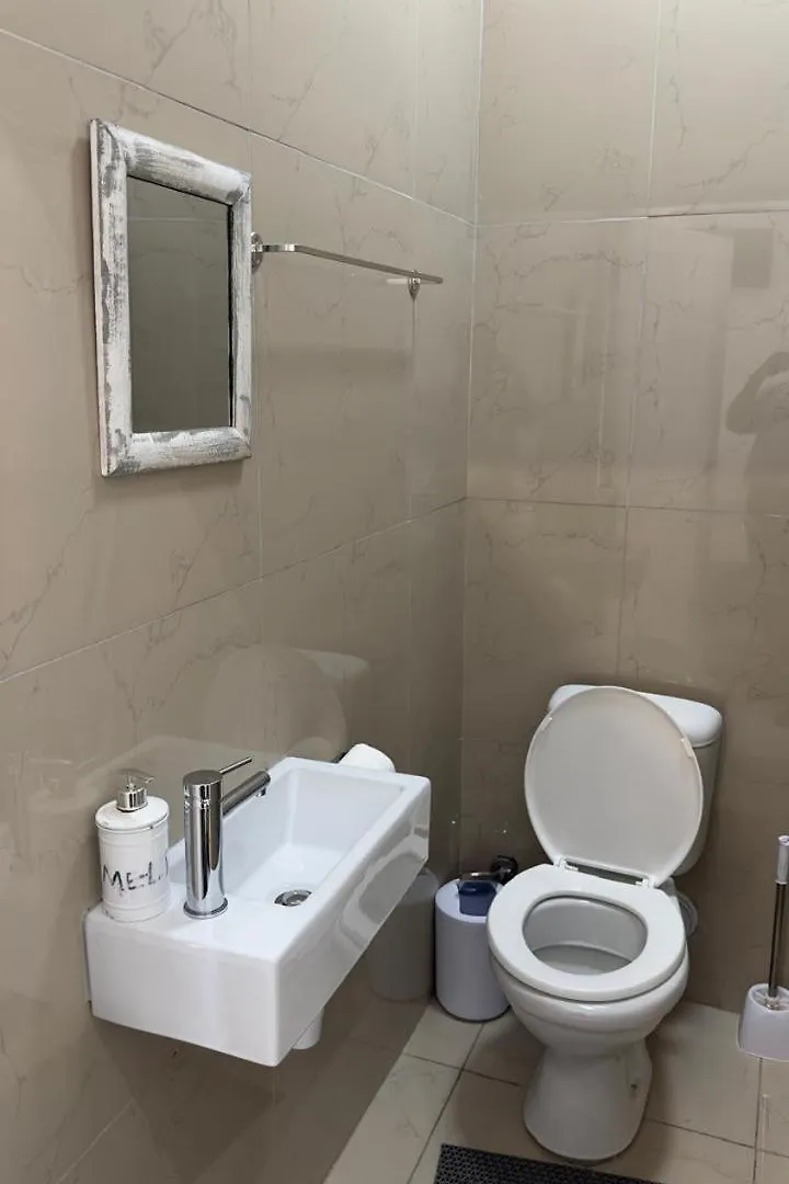 Meljaa Star Guesthouse Cape Town